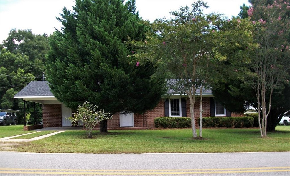 1807 Meadowlark Ln, Douglas, GA 31535 - photo 1