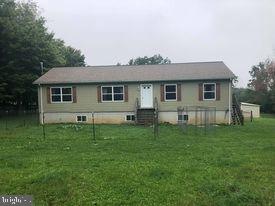 17975 Northwestern Turnpike, Elk Garden, WV 26717 - photo 1