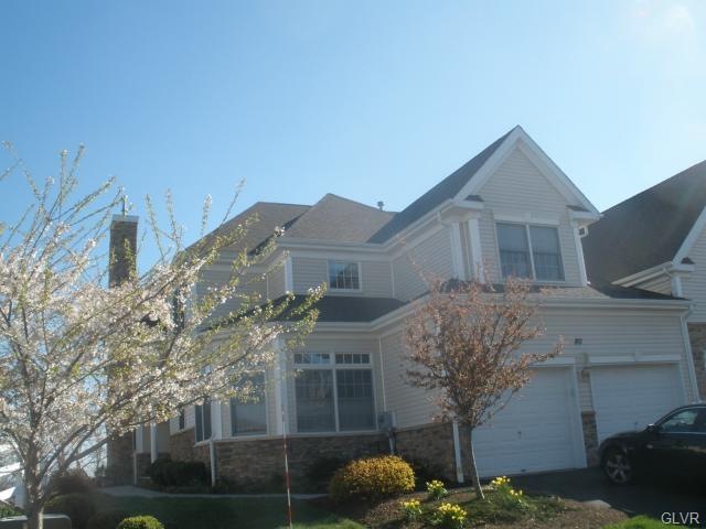 80 Inverness Cir, Easton, PA 18042 - photo 1