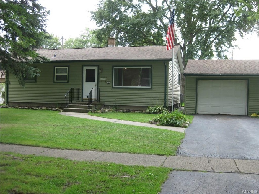 42 Jesella Dr, North Tonawanda, NY 14120 - photo 1