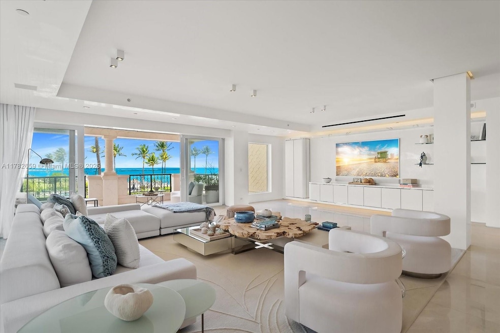 For Sale $11,500,000 • Co-Listing Agent
