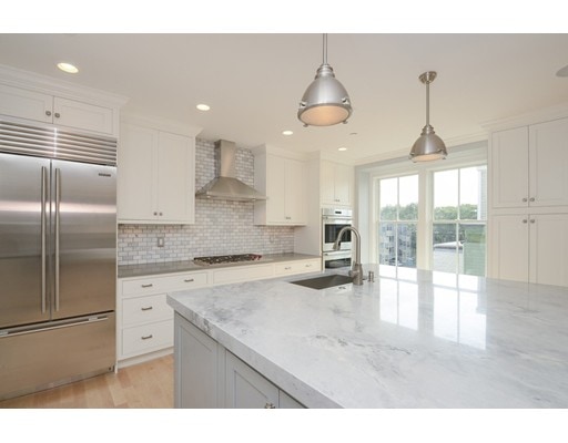 881 E 2nd St unit 17, Boston, MA 02127 - photo 1