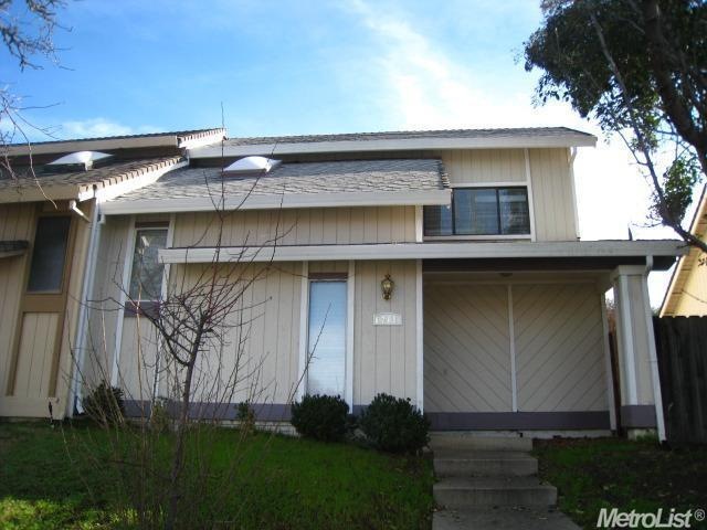 6208 van Maren Ln, Citrus Heights, CA 95621 - photo 1