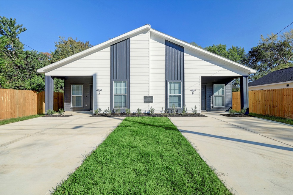 4907 Bostic St unit A, Houston, TX 77016 - photo 1