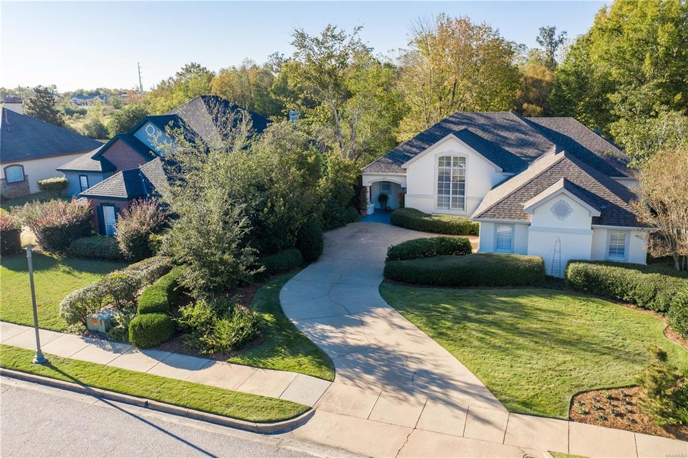 Fantastic custom built home in the desirable neigh