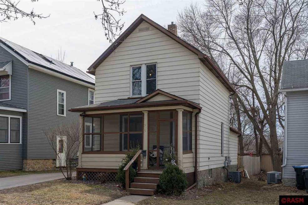 323 E Rock St, Mankato, MN 56001 - photo 1