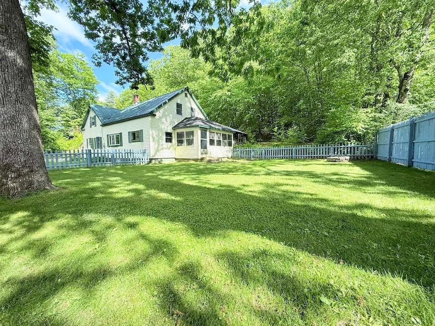 571 Lovers Lane Rd, Charlestown, NH 03603 - photo 1