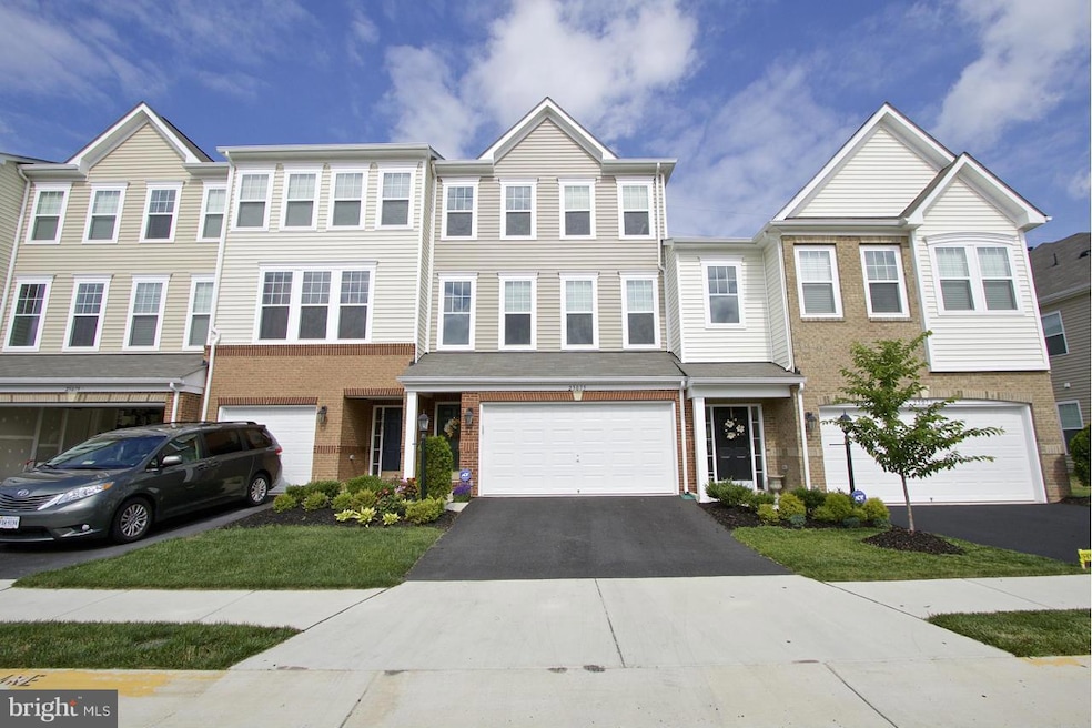 25075 Green Mountain Terrace, Aldie, VA 20105 - photo 1