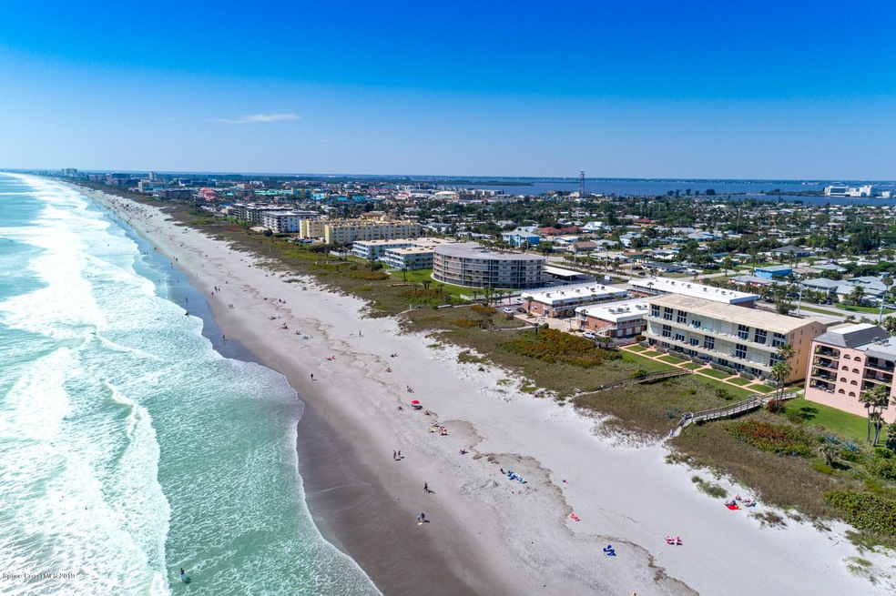 Oceanside Villas B7!