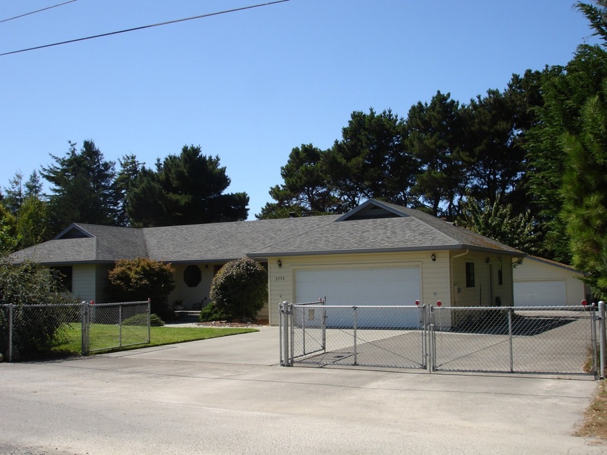 Front view of home.