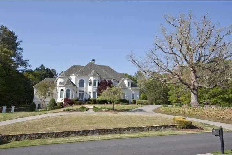 Exterior Front.