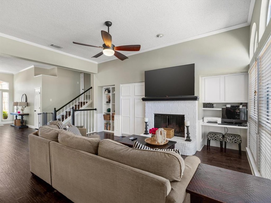 Wonderful Family Room Open to Kitchen