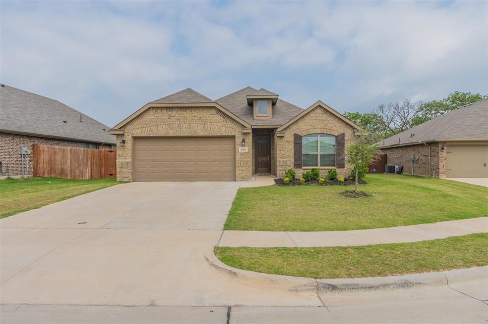 2500 Doe Run, Weatherford, TX 76087 - photo 1