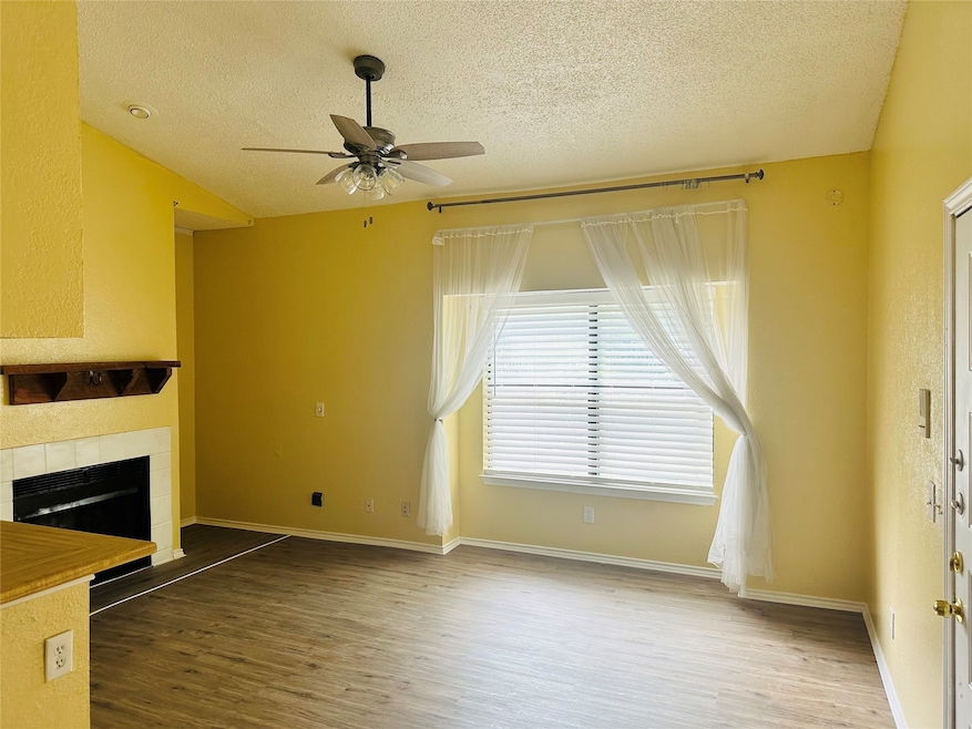 For Rent $1,000/month