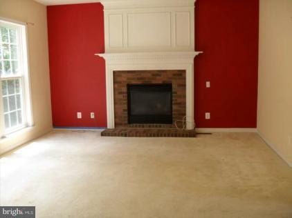 14939 Pecan Ct, Woodbridge, VA 22193 - photo 1