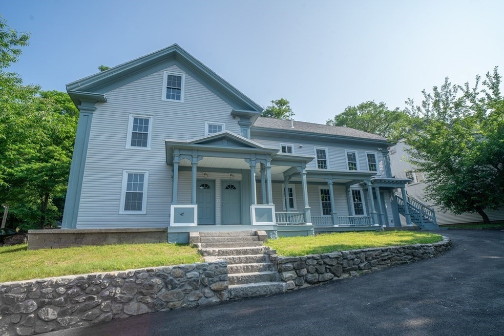 47 School St unit 2, Fitchburg, MA 01420 - photo 1