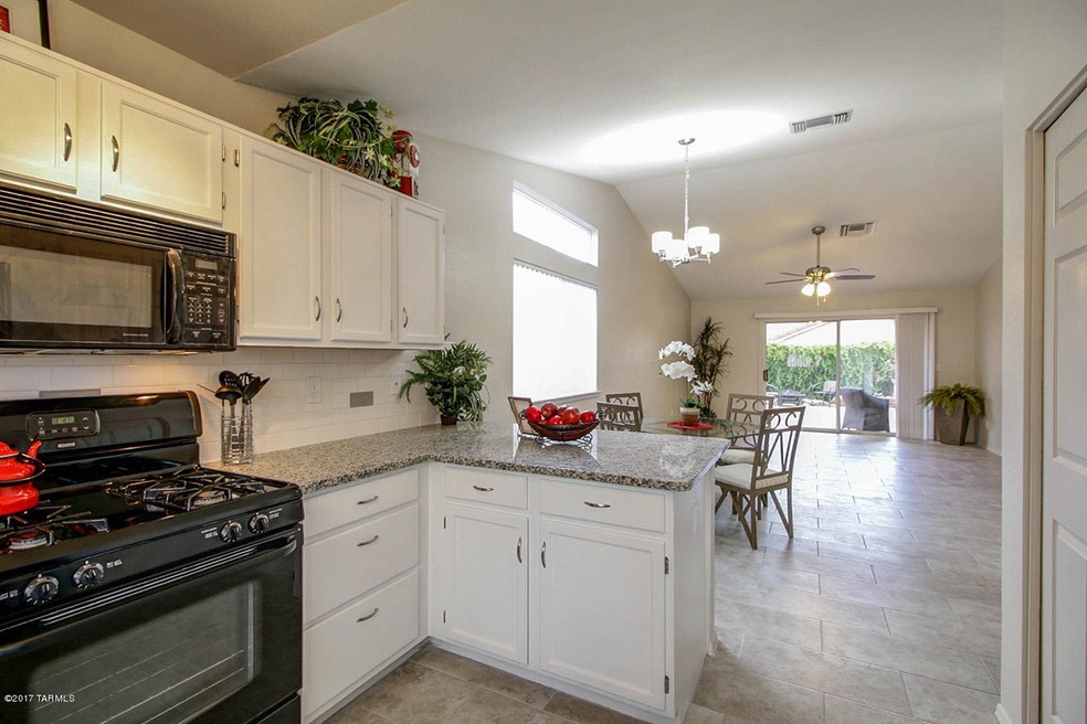 Kitchen into Great rm