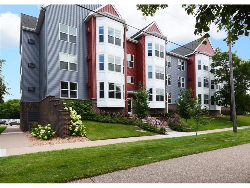 720 3rd Ave NE No 122 005b
