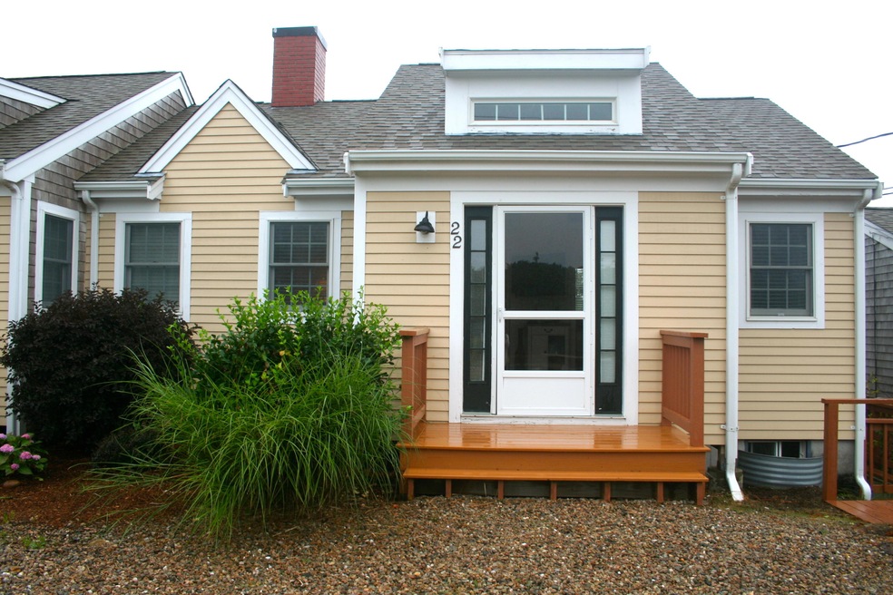 6 Shore Rd., U-22, 7