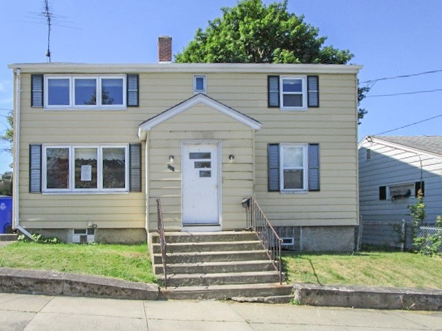 541 Woodman St, Fall River, MA 02724 - photo 1