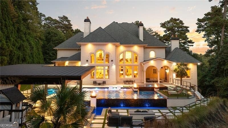 4870 Northside Dr NW, Atlanta, GA 30327 - photo 1