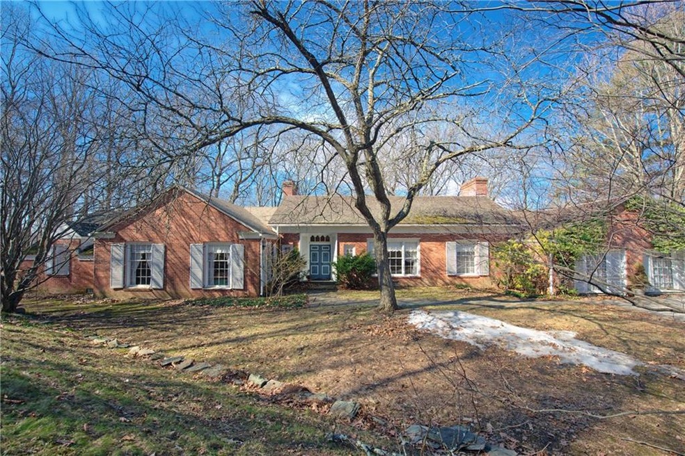 327 Cream Hill Rd, West Cornwall, CT 06796 - photo 1