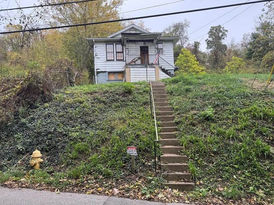 32 Clearview Ave, Wheeling, WV 26003 - photo 1