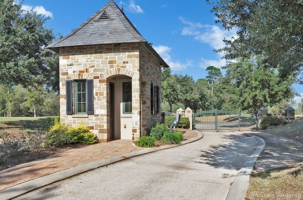 439 Overbrook Ct, Shreveport, LA 71106 - photo 1