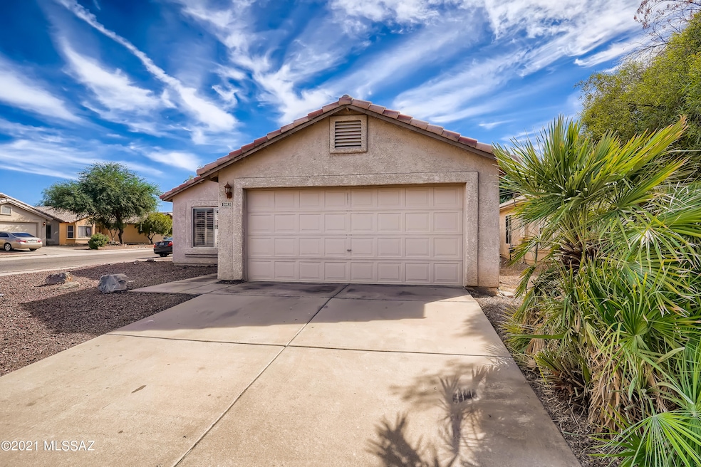 1-317659151-01 Exterior Front