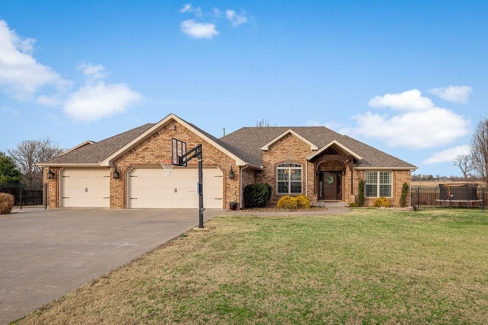 13650 Loren Ln, Fayetteville, AR 72704 - photo 1