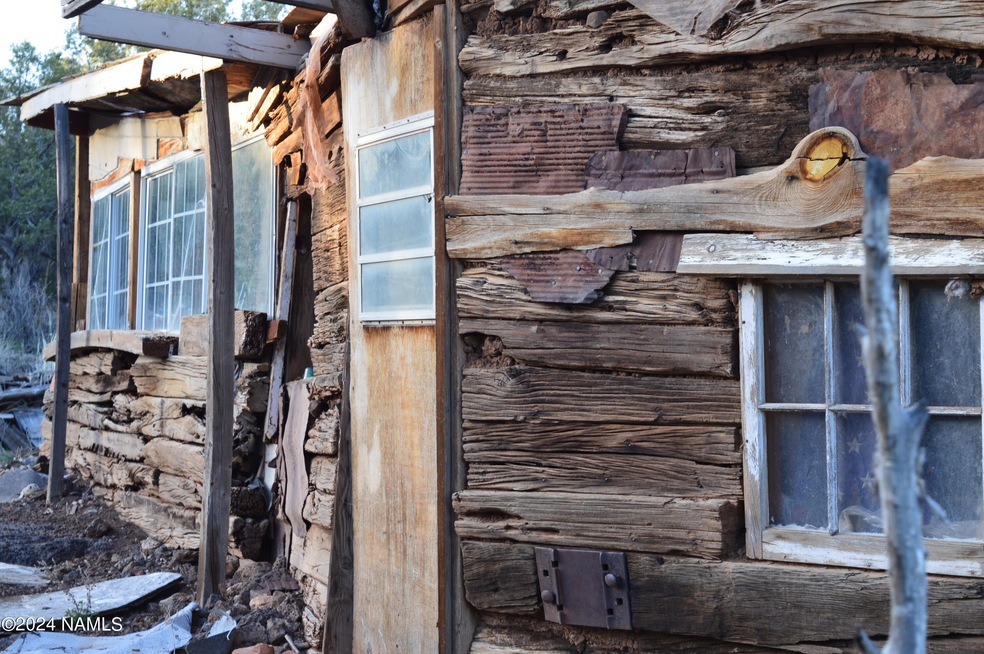 9908 Gleed Station Rd unit 187, Ash Fork, AZ 86320 - photo 1