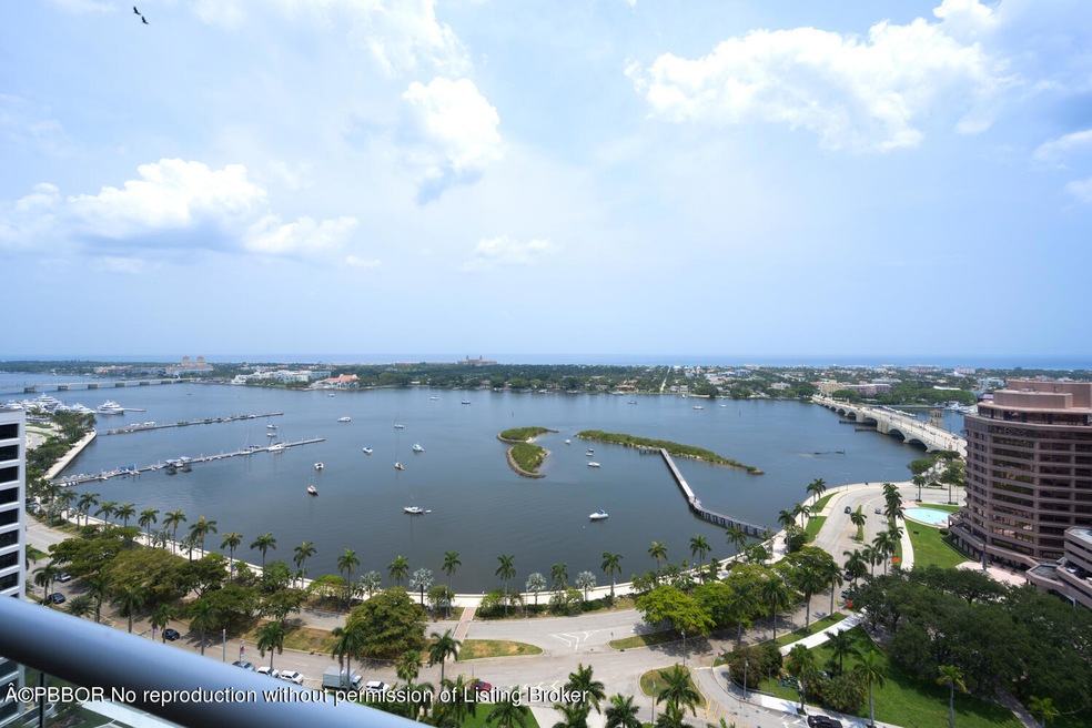 525 S Flagler Dr Unit 26h West-large-001