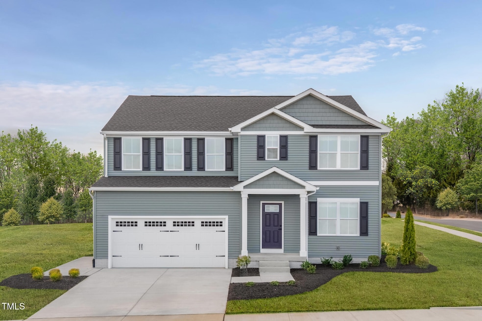 01 Hazel exterior