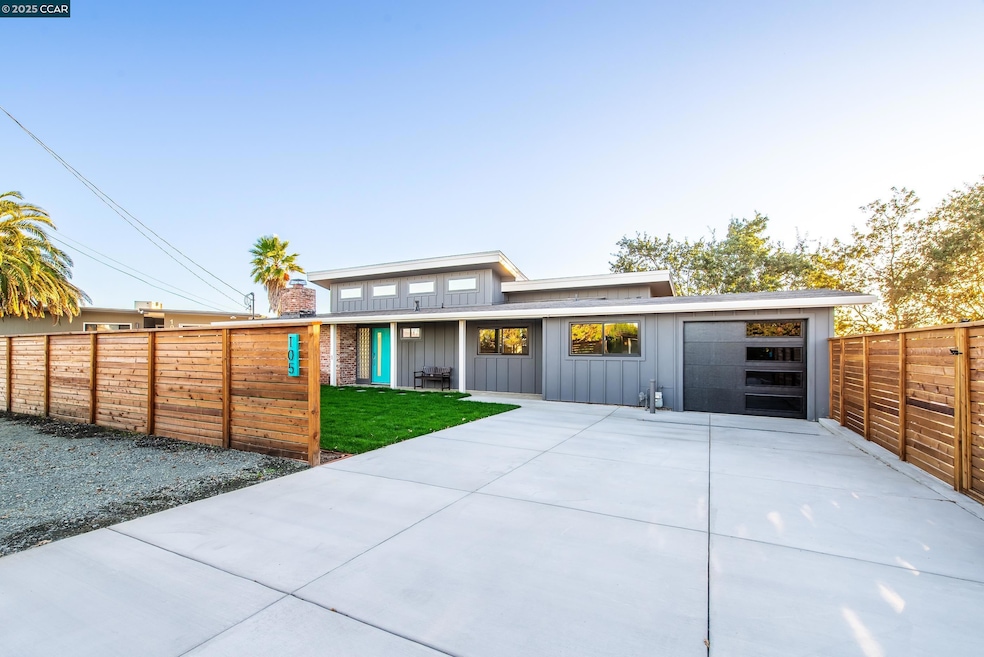 105 Hillcroft Way, Walnut Creek, CA 94597 - photo 1