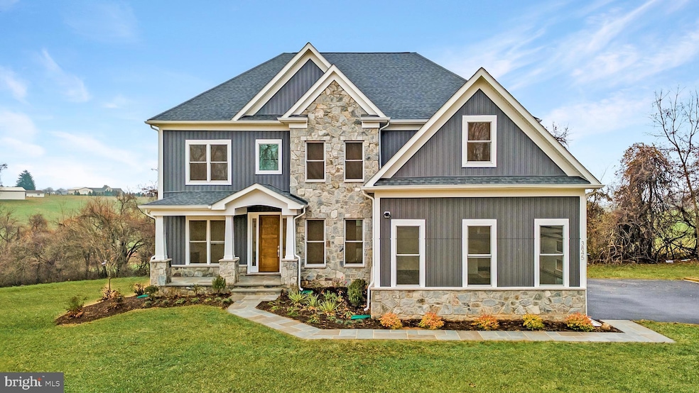 For Sale $859,990 • Co-Listing Agent