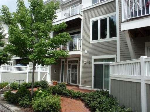 113 Richdale Ave unit 26, Cambridge, MA 02140 - photo 1
