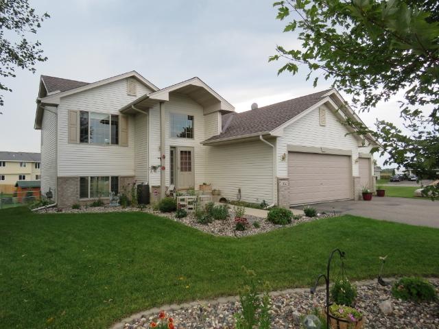 Former Model!  Well maintained home with finished 