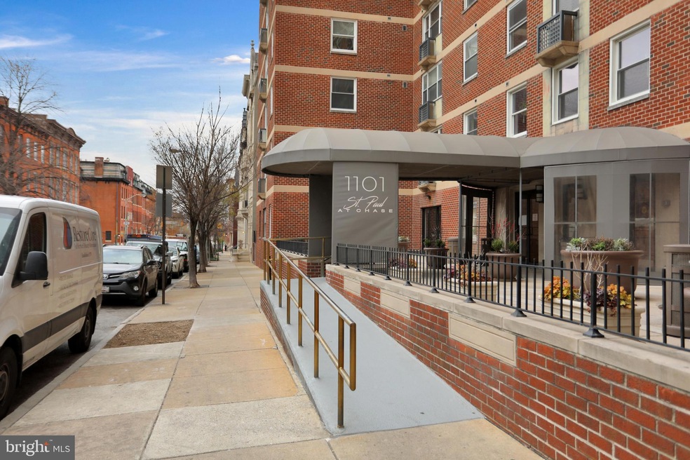 St. Paul at Chase Condominiums unit 1010, Baltimore, MD 21202 - photo 1