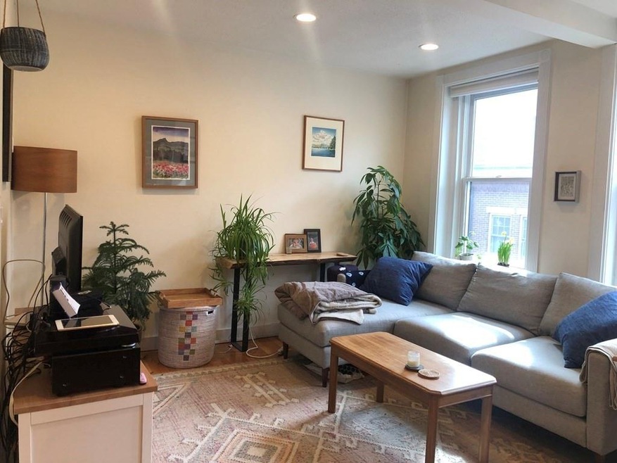 67 Joy St unit 4, Boston, MA 02114 - photo 1