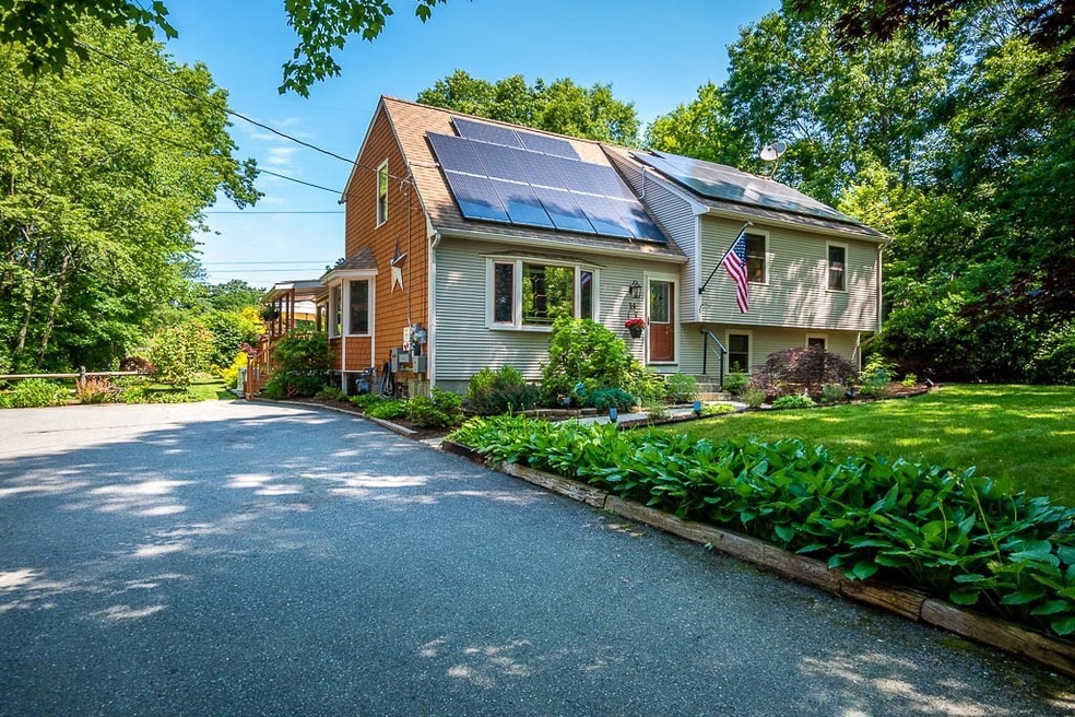 14 Craig St, Carver, MA 02330 - photo 1