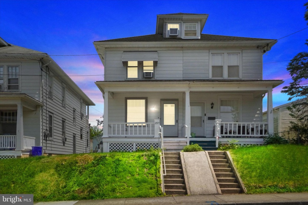 257 S Walnut St, Dallastown, PA 17313 - photo 1