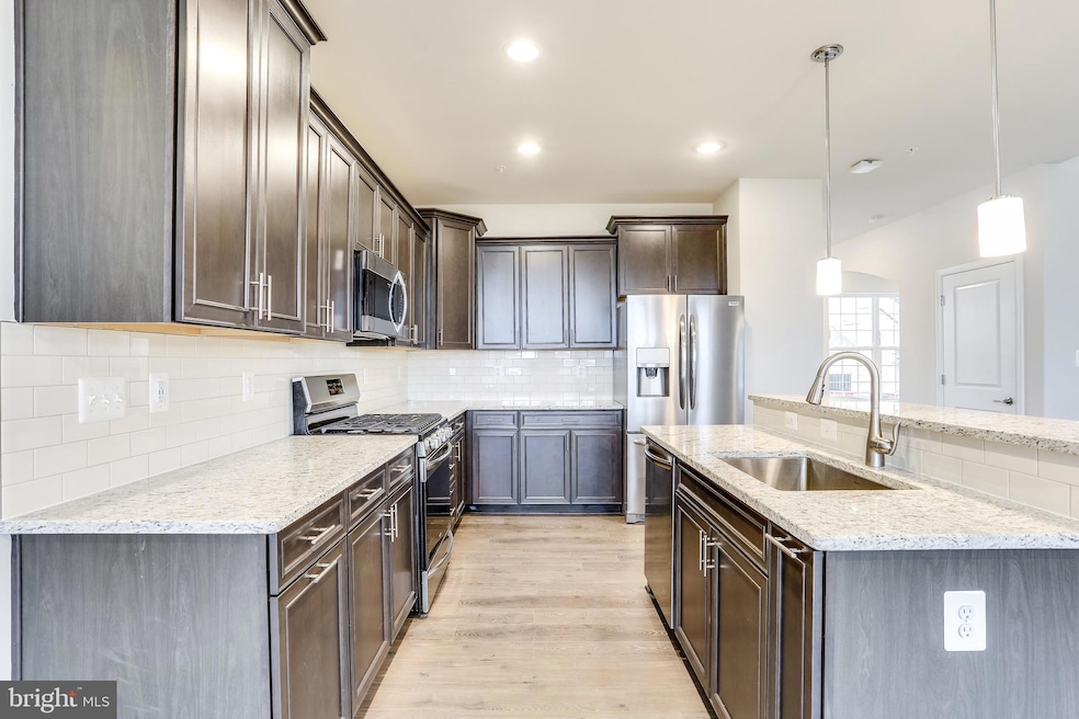 2888 Bridgewater Dr, Bryans Road, MD 20616 - photo 1