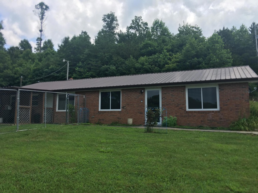 316 Farmer Woodall Rd, Somerset, KY 42501 - photo 1