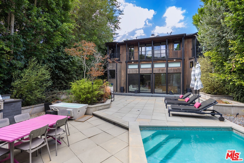 4108 Murietta Ave, Sherman Oaks, CA 91423 - photo 1