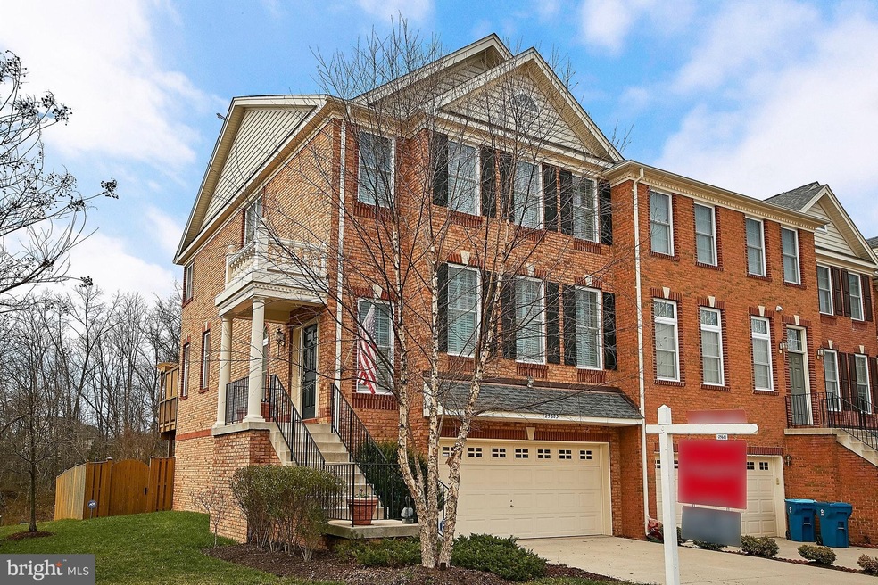 25603 America Square, Chantilly, VA 20152 - photo 1