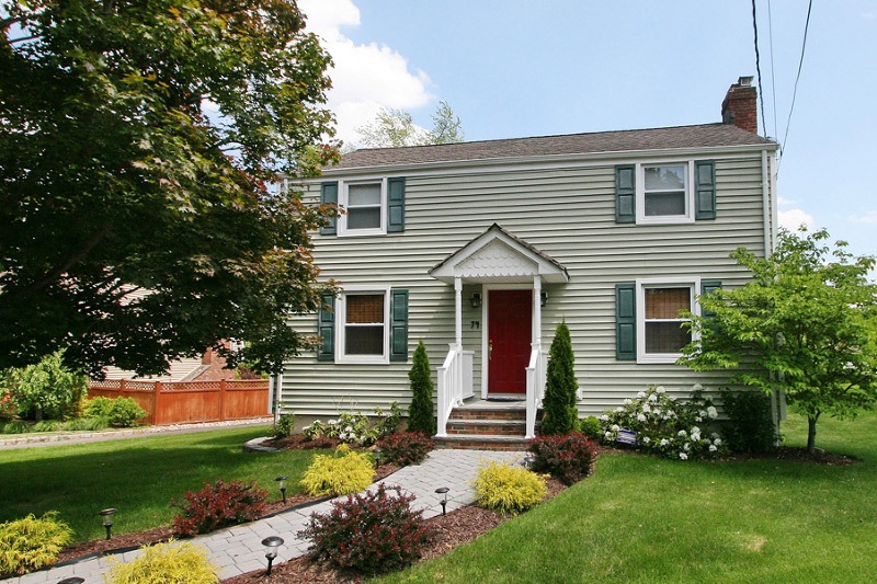 74 Reynolds Ave, Whippany, NJ 07981 - photo 1