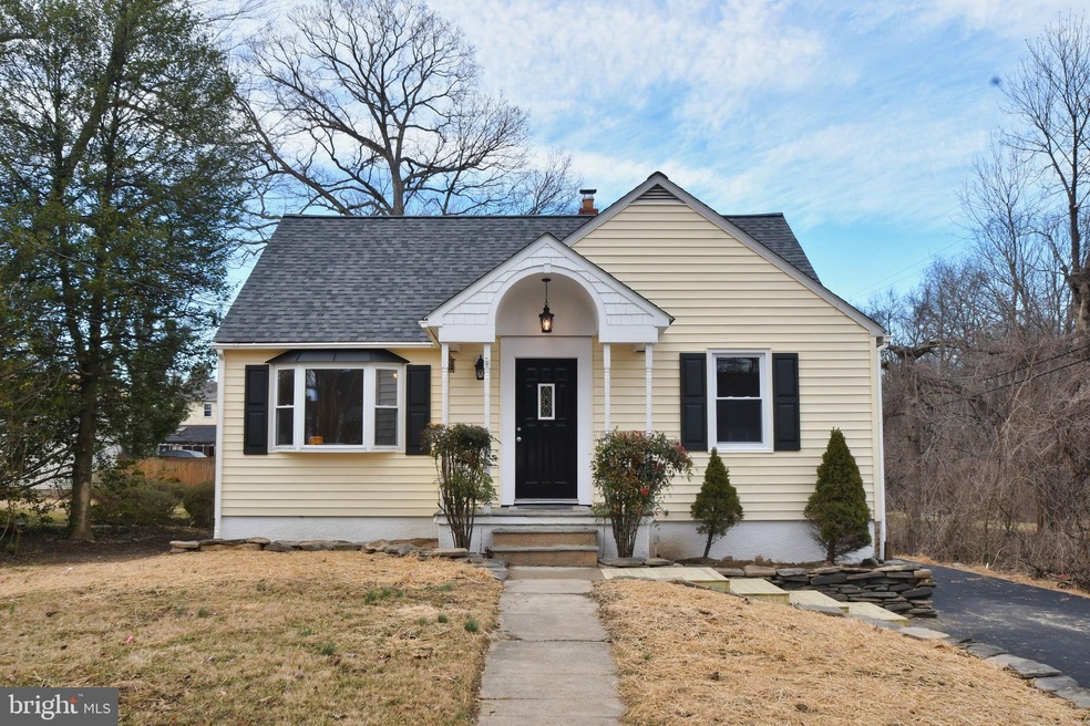 1824 Clearwood Rd, Parkville, MD 21234 - photo 1