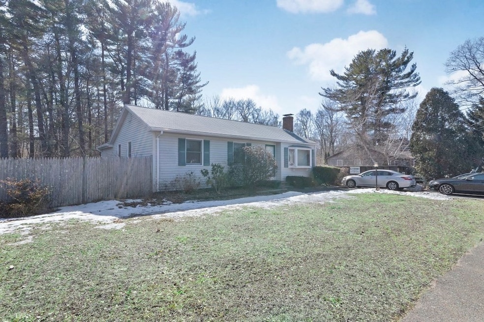 443 Summer St, Rockland, MA 02370 - photo 1