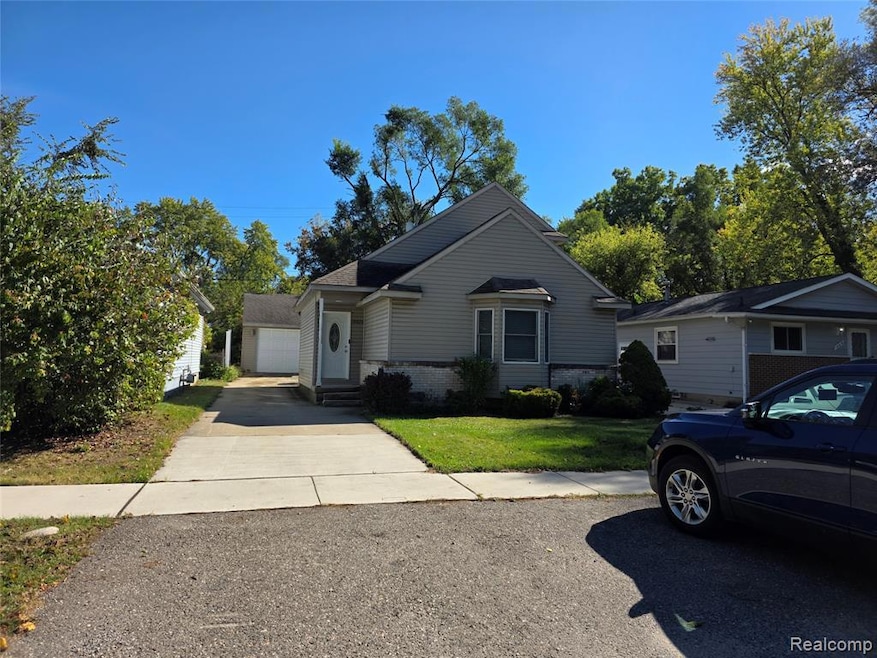 For Sale $239,900 • Co-Listing Agent