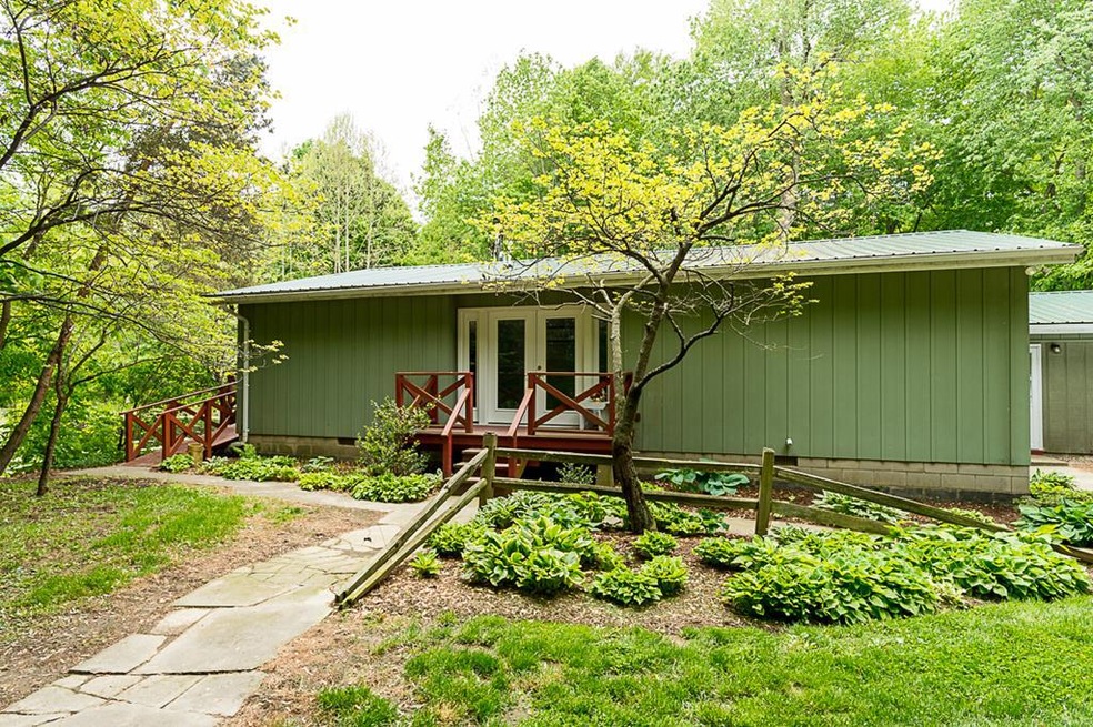 2881 Mccracken Rd, Bucyrus, OH 44820 - photo 1